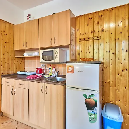 דירה U Svycarskeho Dvora I By Interhome